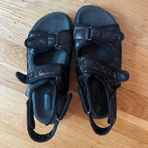 Black sandals